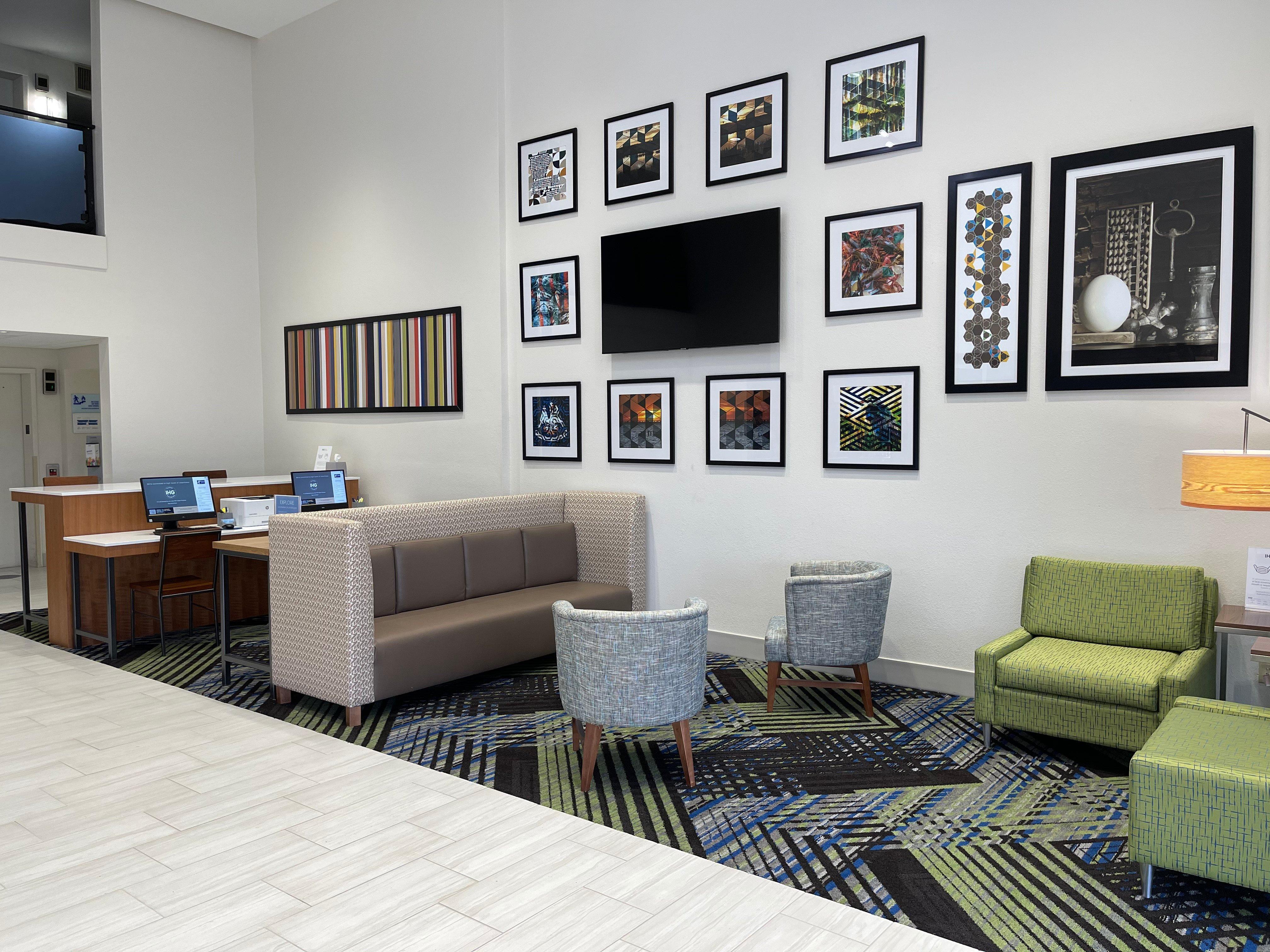 Holiday Inn Express & Suites Sulphur - Lake Charles By Ihg Exterior foto