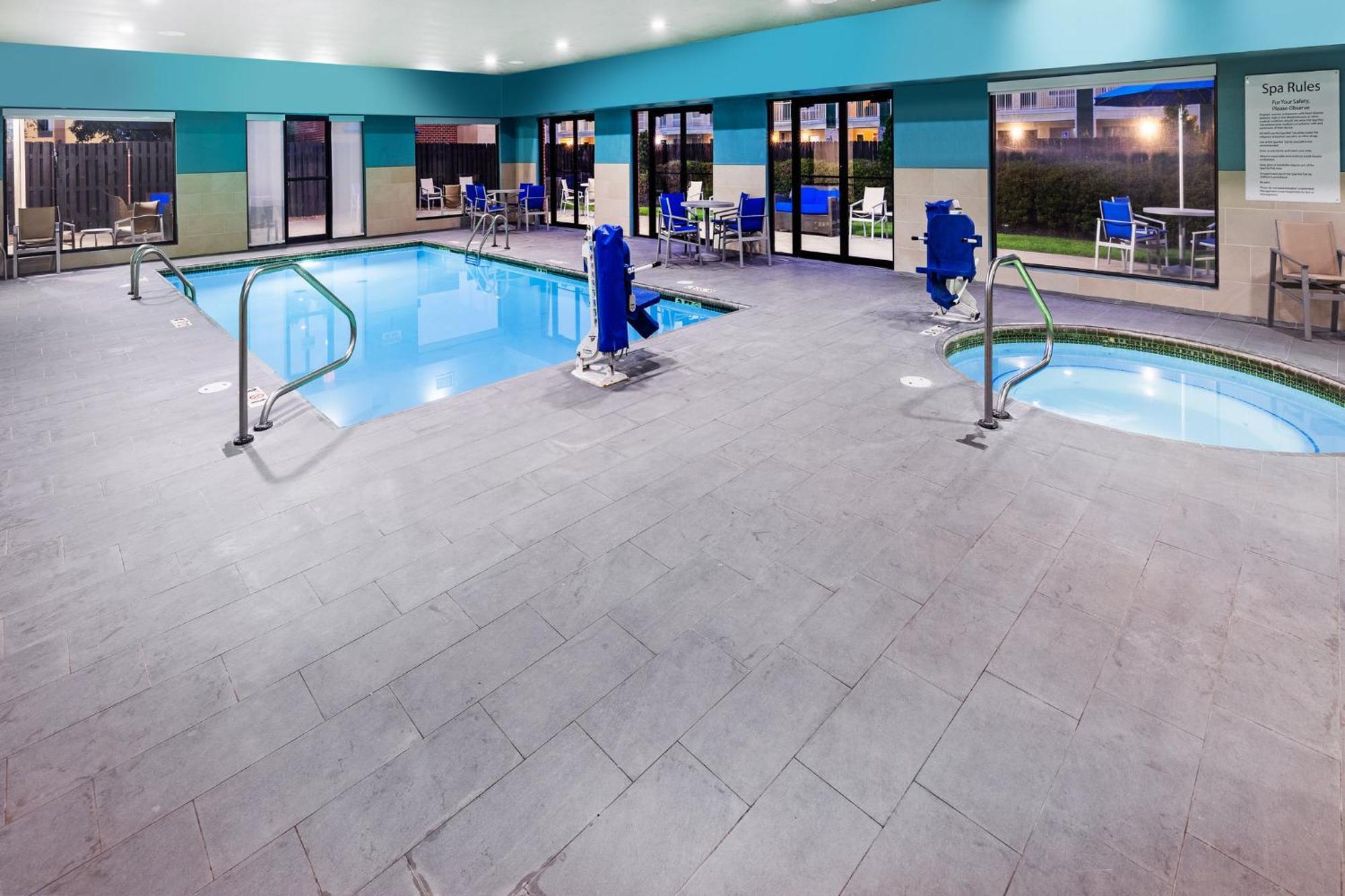 Holiday Inn Express & Suites Sulphur - Lake Charles By Ihg Exterior foto